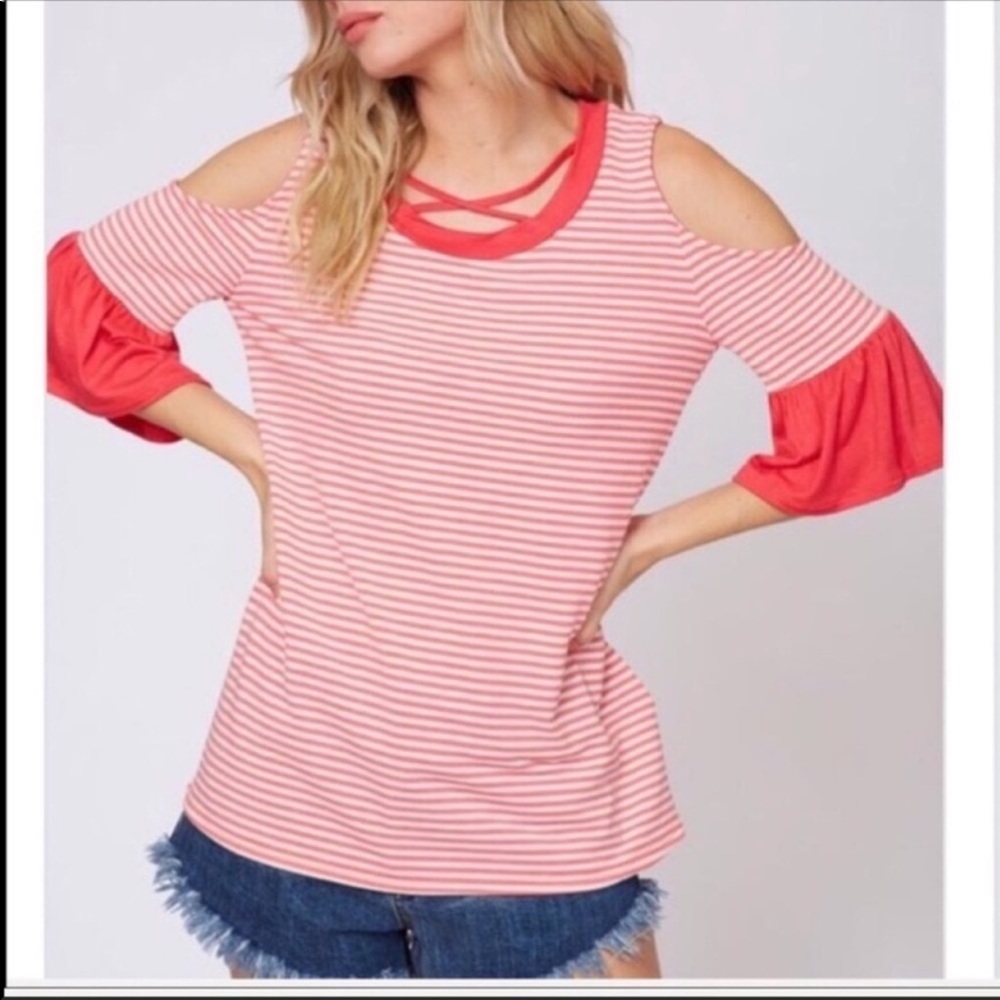 New Cold Shoulder Ruffled Blouse - Picture 3 of 3